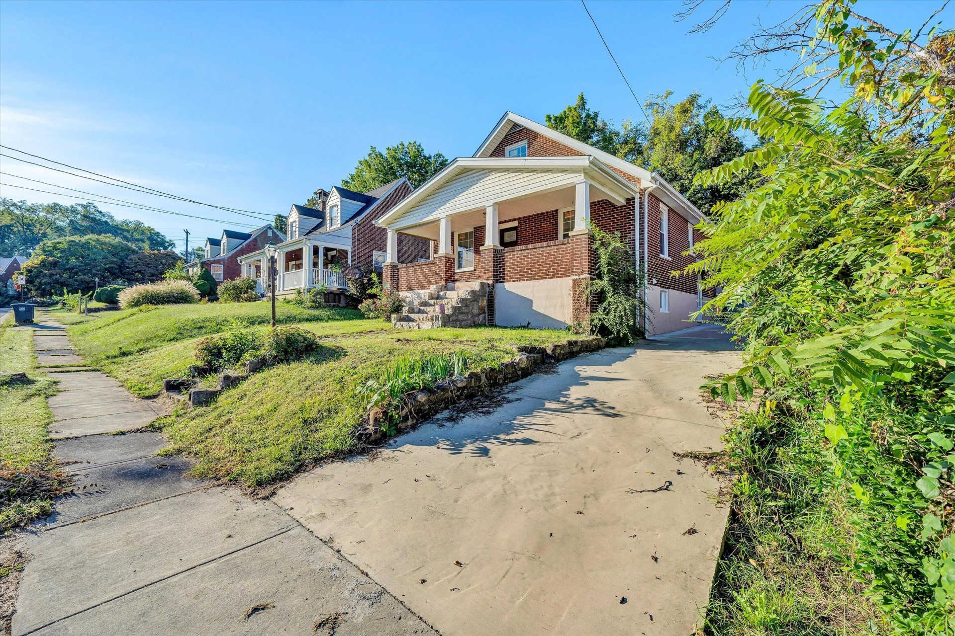 3216 Greenland AVE NW - Photo 2