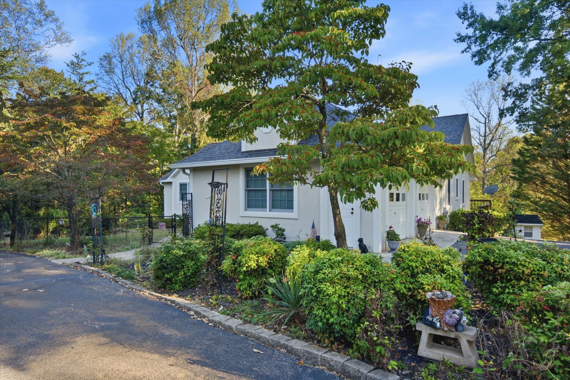 2636 Nester RD - Photo 2