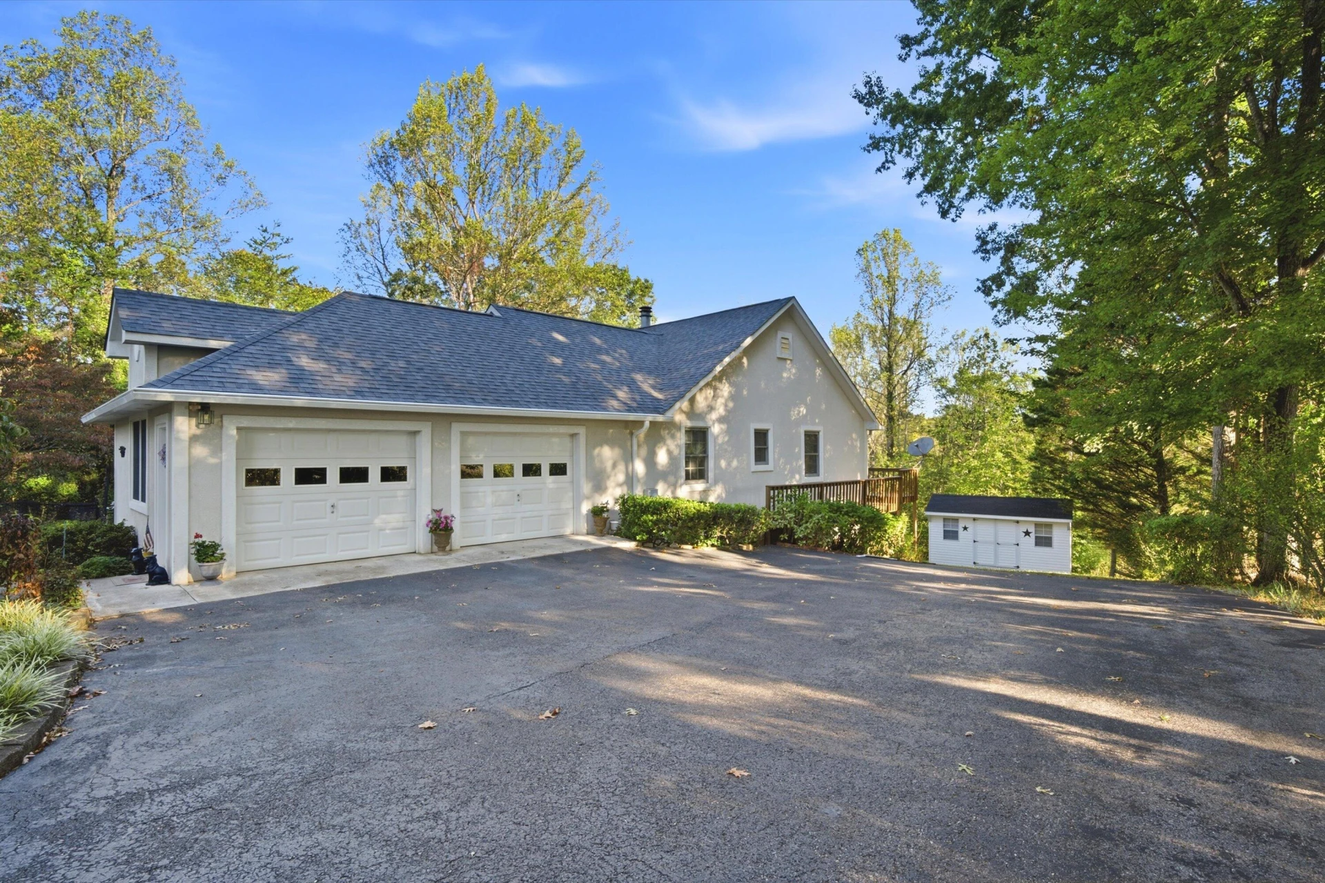 2636 Nester RD - Photo 3