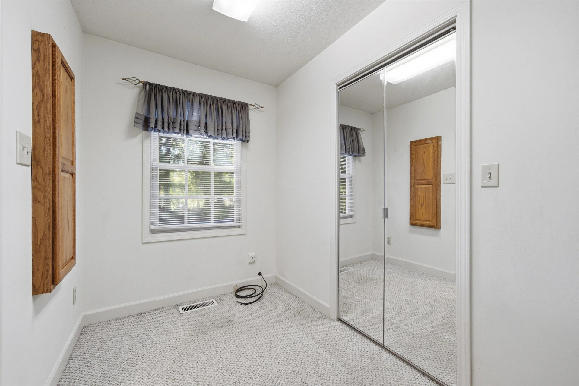 2636 Nester RD - Photo 27