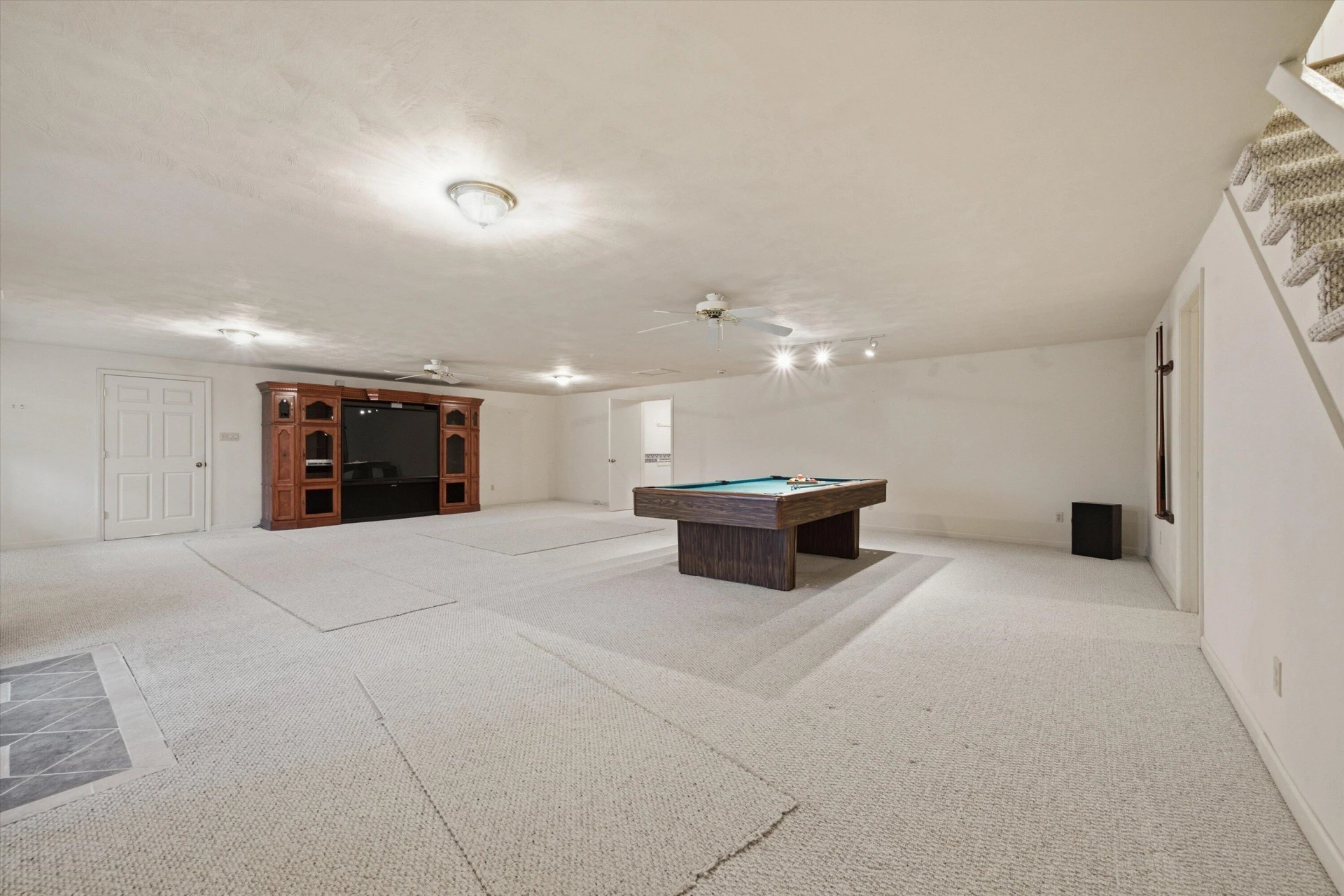 2636 Nester RD - Photo 45