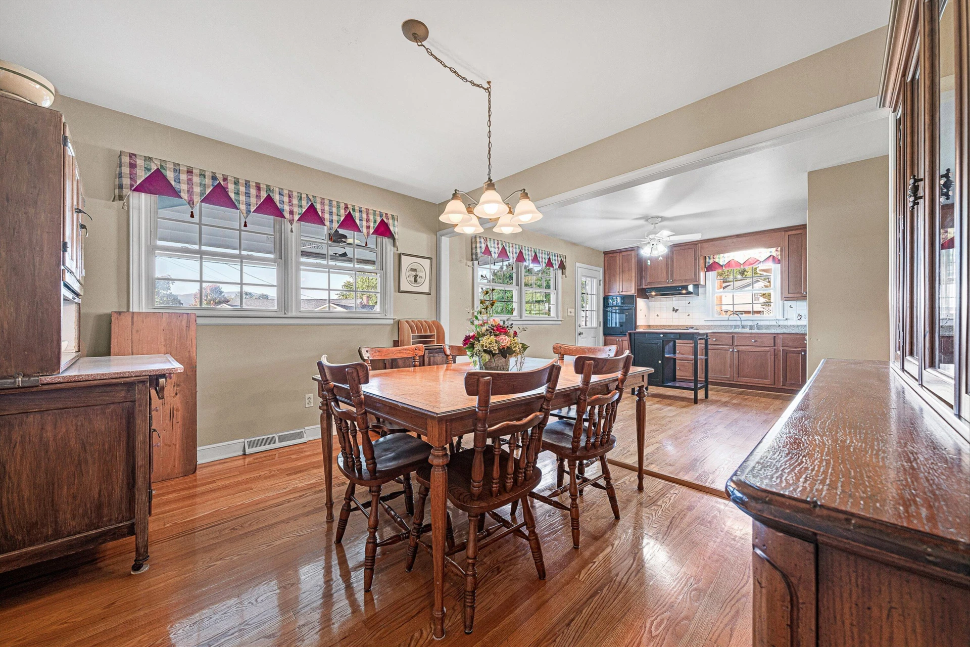 347 Howard DR - Photo 11