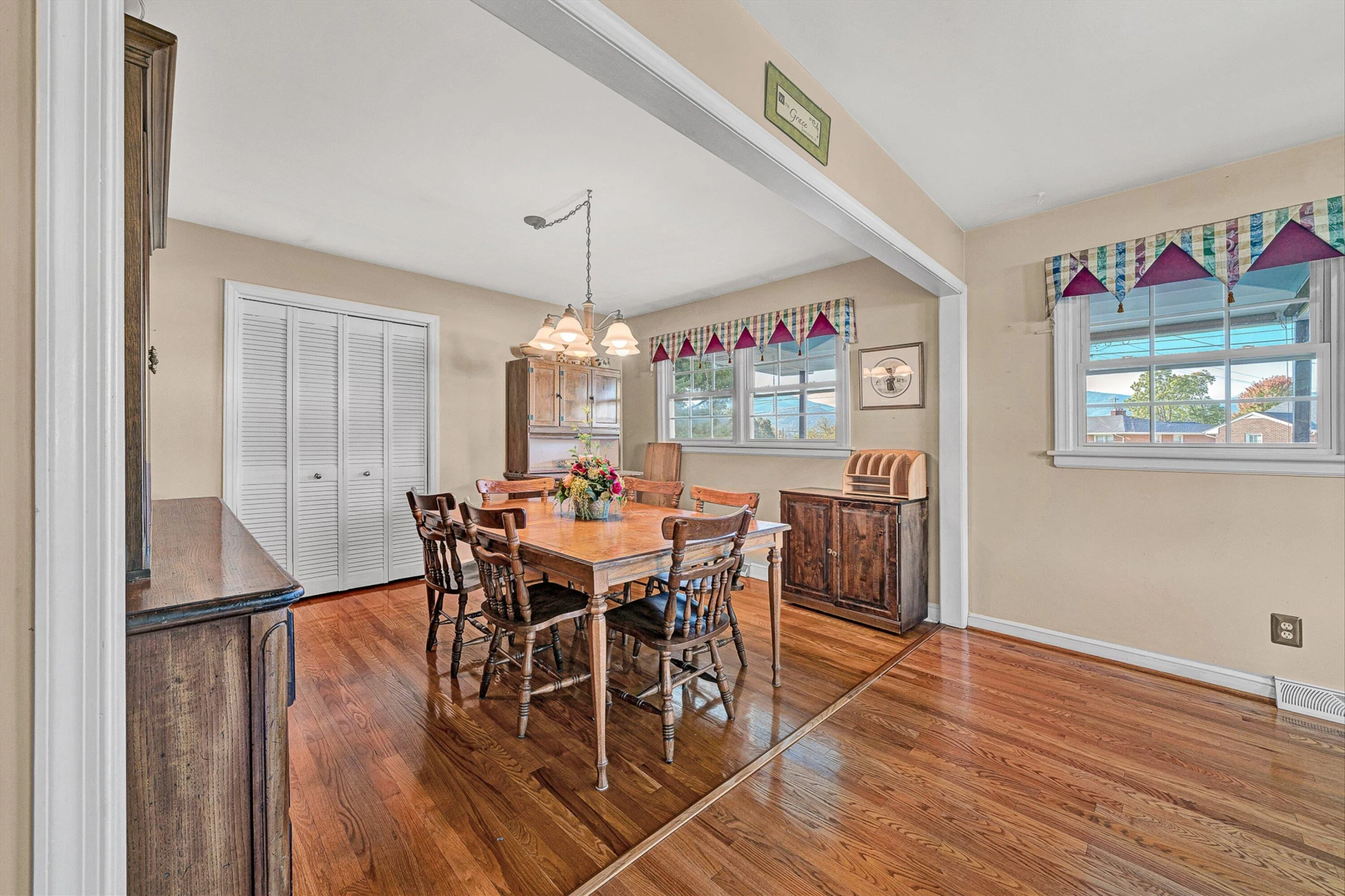 347 Howard DR - Photo 12