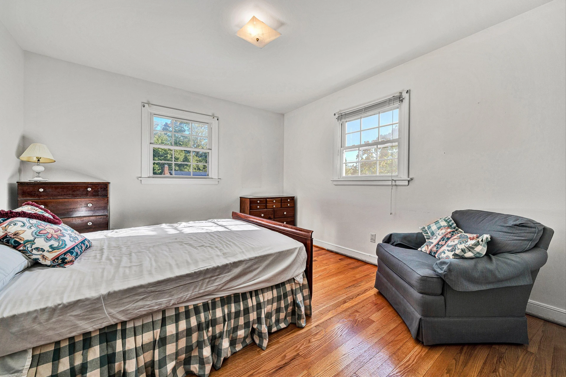 347 Howard DR - Photo 17
