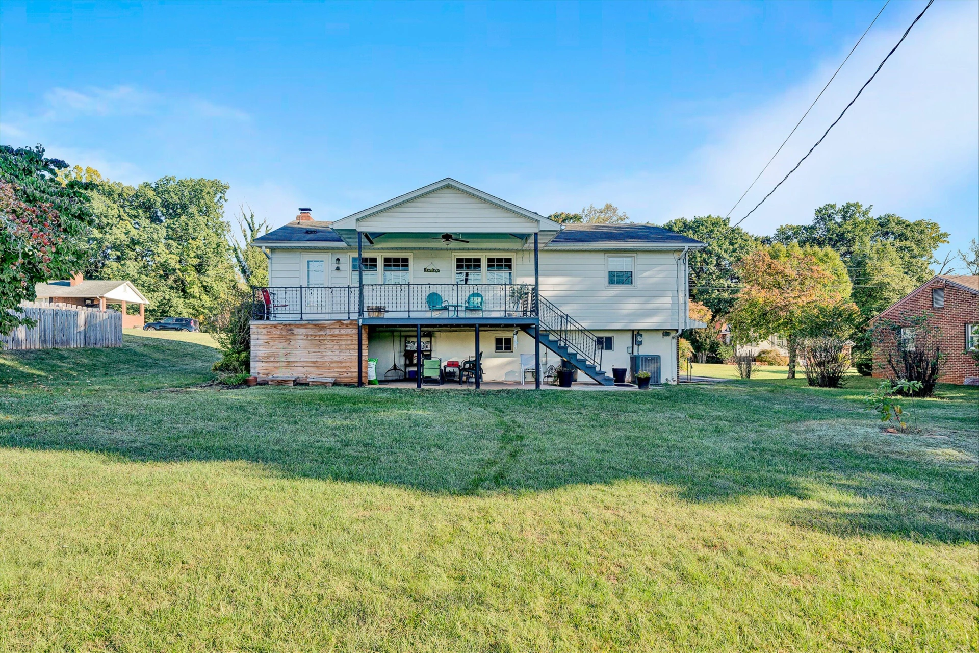 347 Howard DR - Photo 23