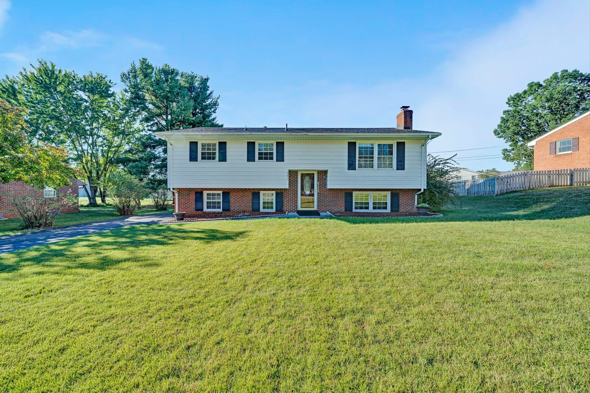 347 Howard DR - Photo 31