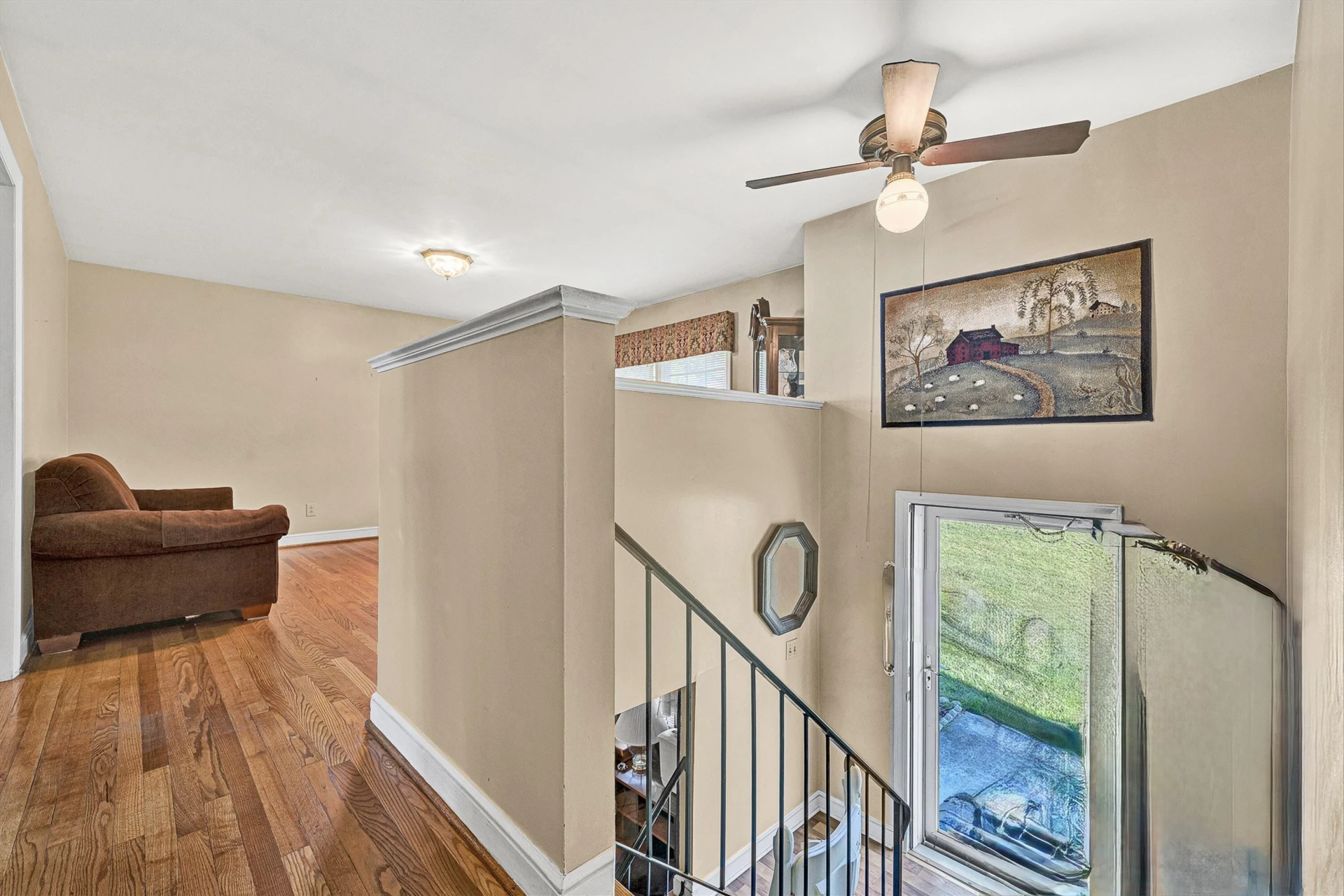 347 Howard DR - Photo 5