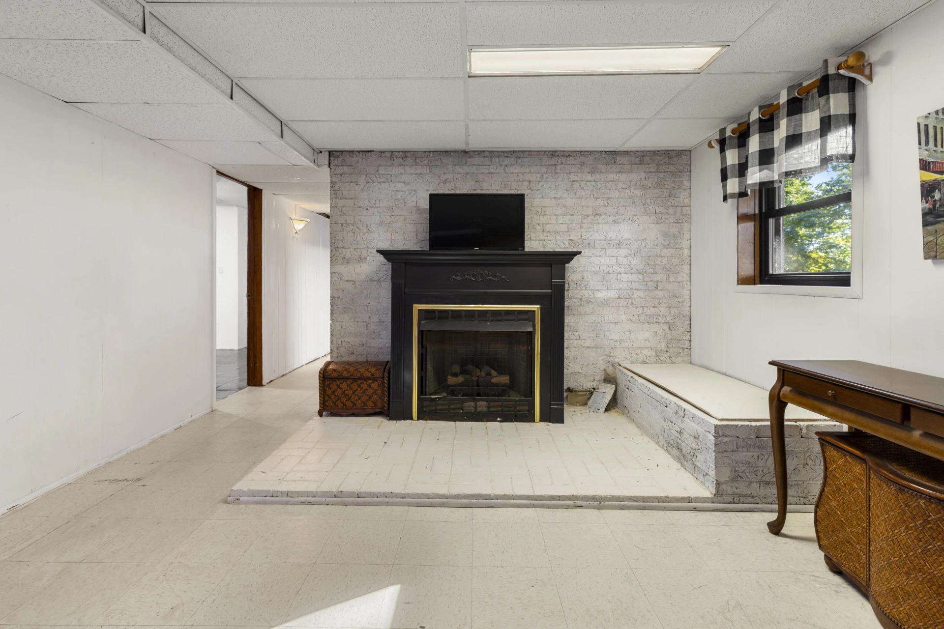 3863 Fox Hollow RD - Photo 36