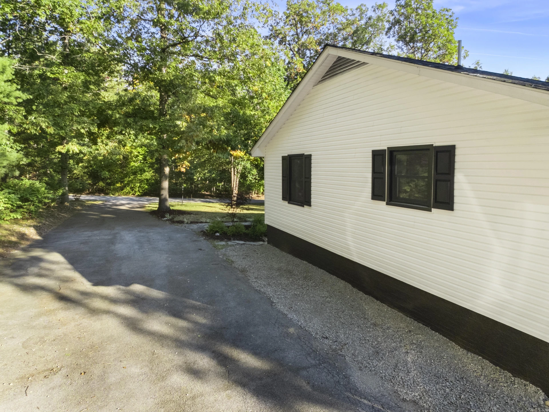 3863 Fox Hollow RD - Photo 45