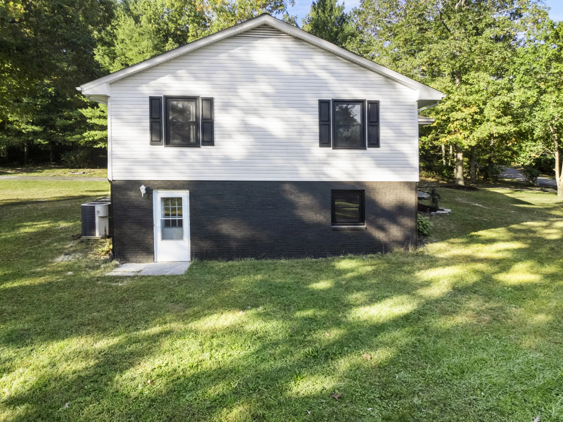 3863 Fox Hollow RD - Photo 49