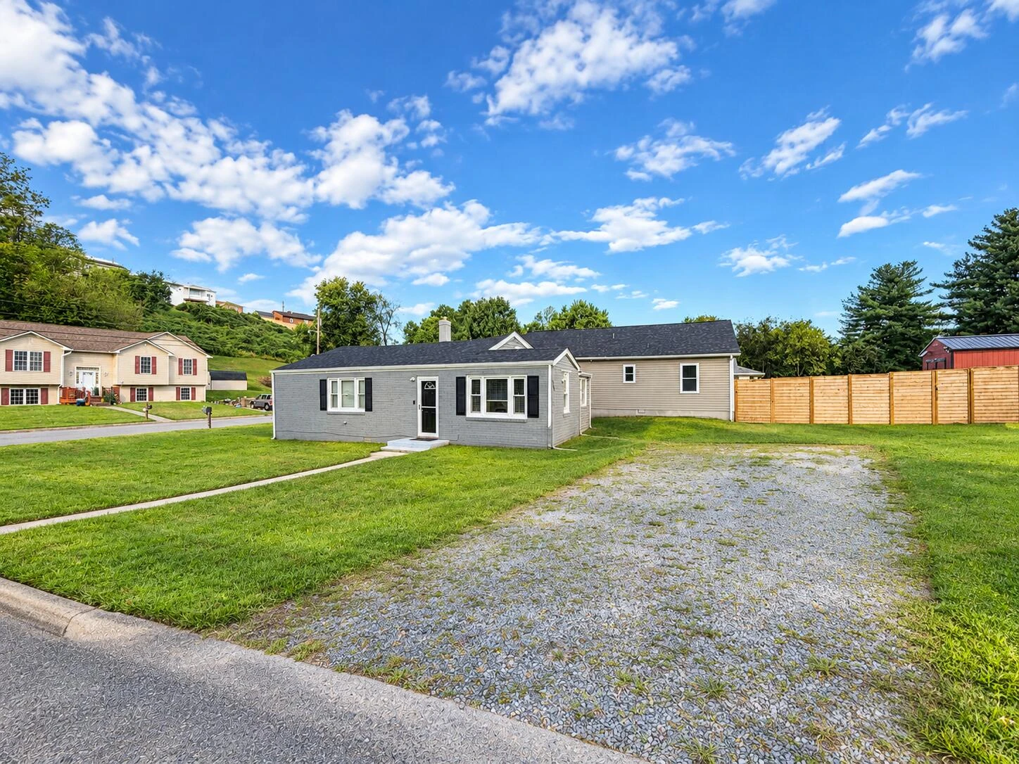 218 Franklin AVE - Photo 36