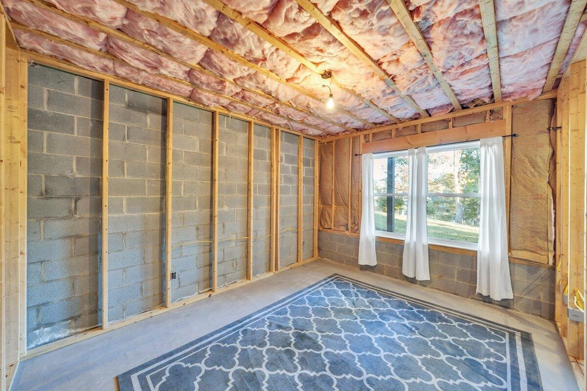 1280 Wildflower LN - Photo 48