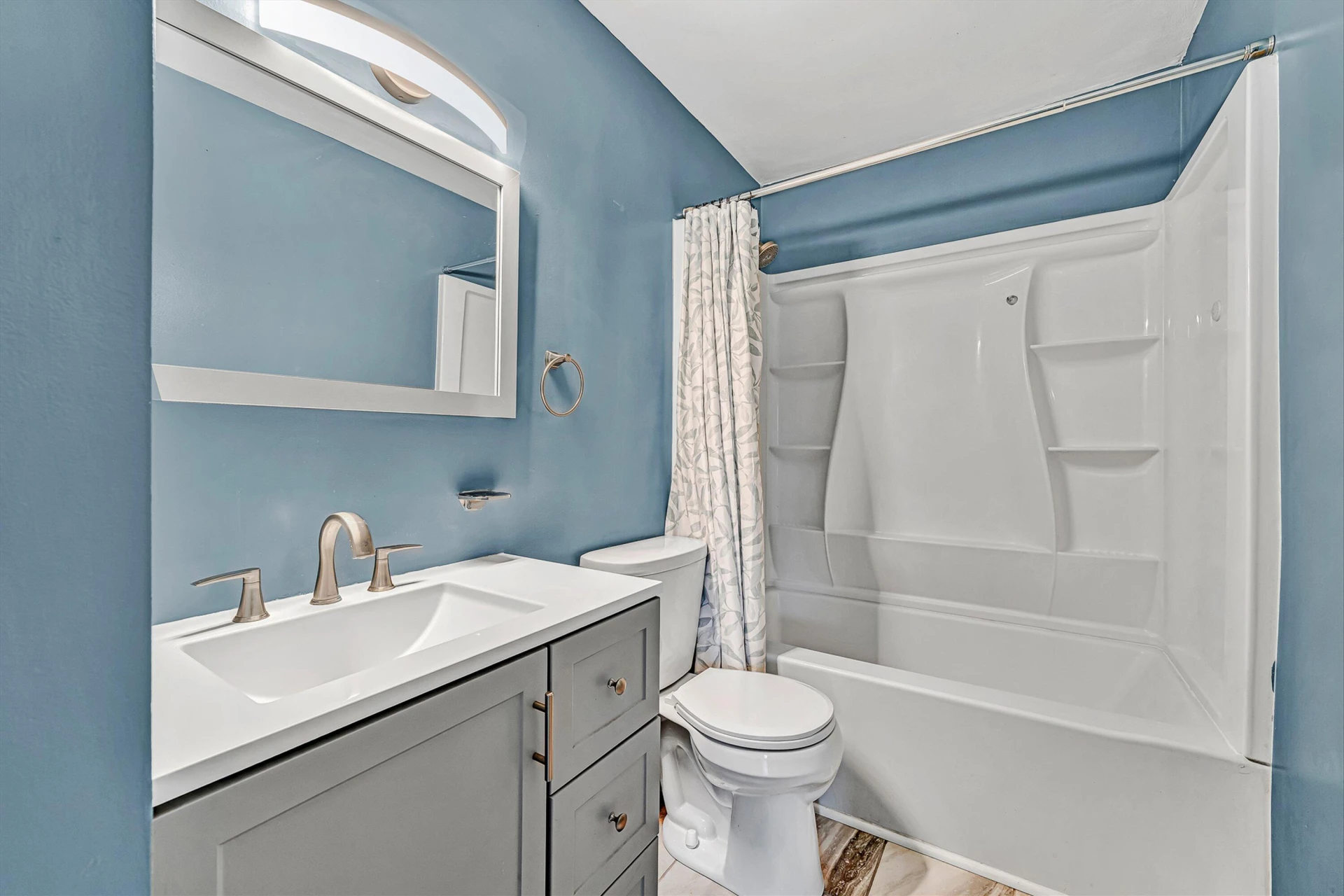 592 Stacie DR - Photo 17