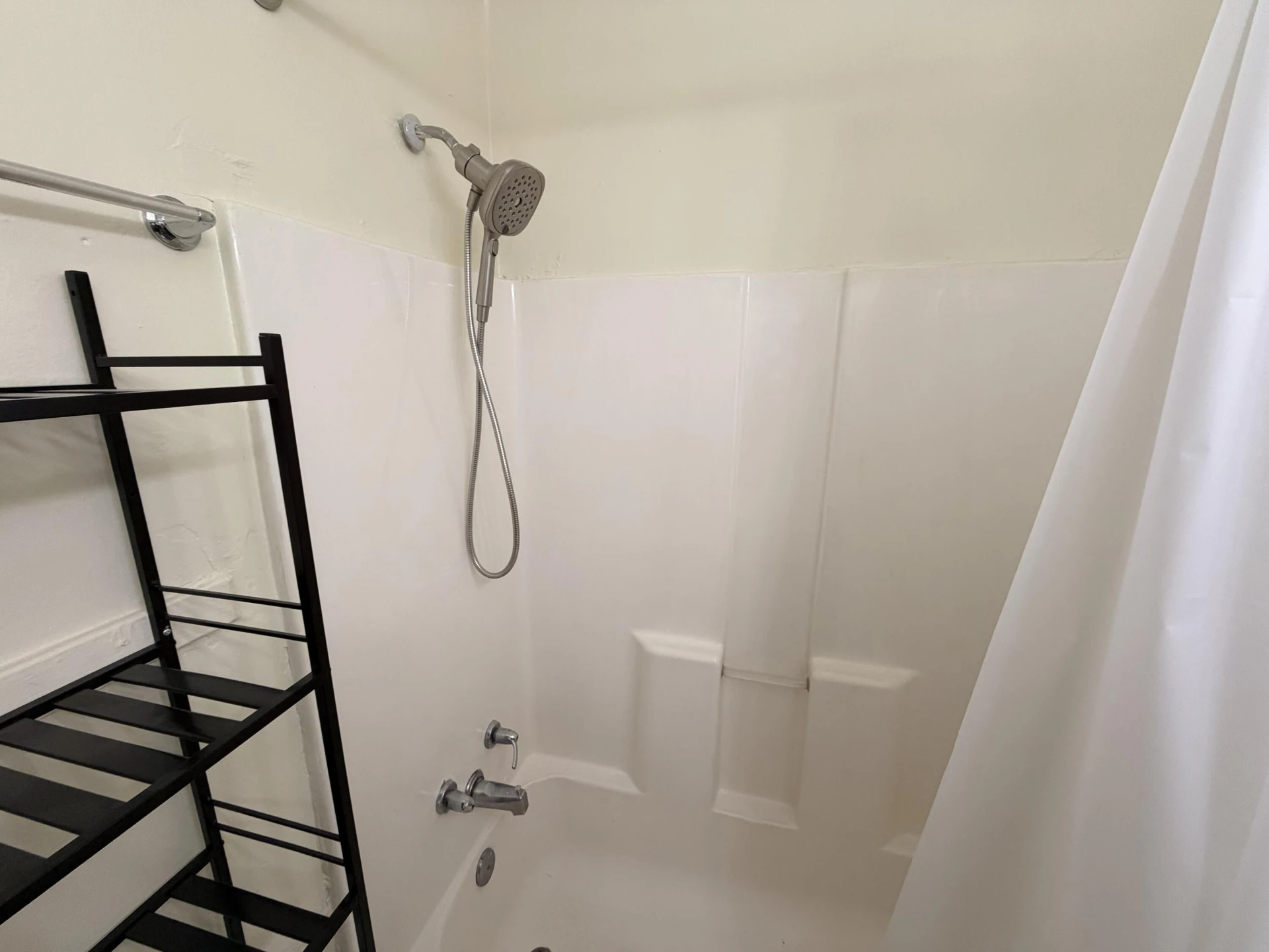 2001 Hanover AVE NW - Photo 19