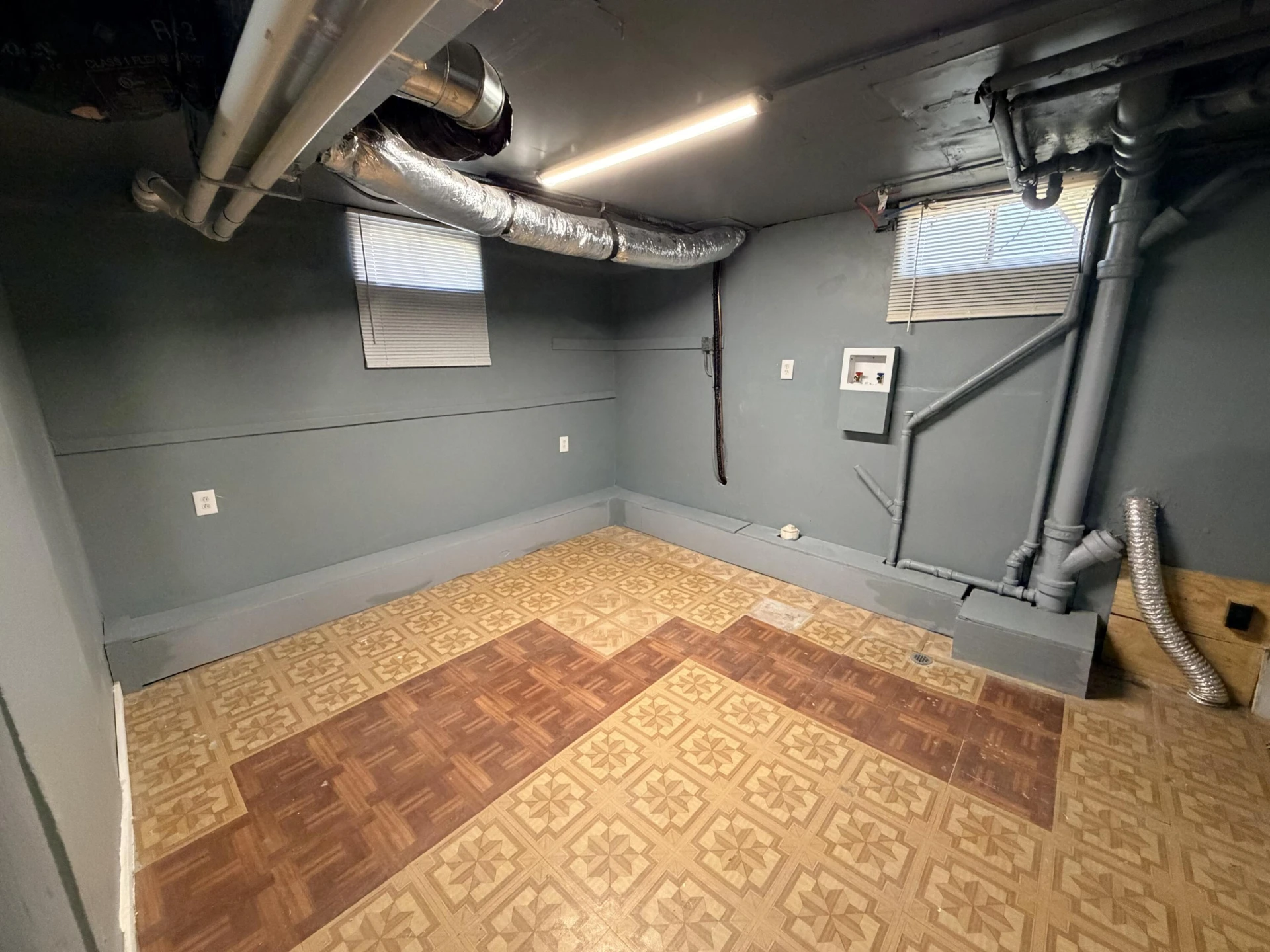 2001 Hanover AVE NW - Photo 28