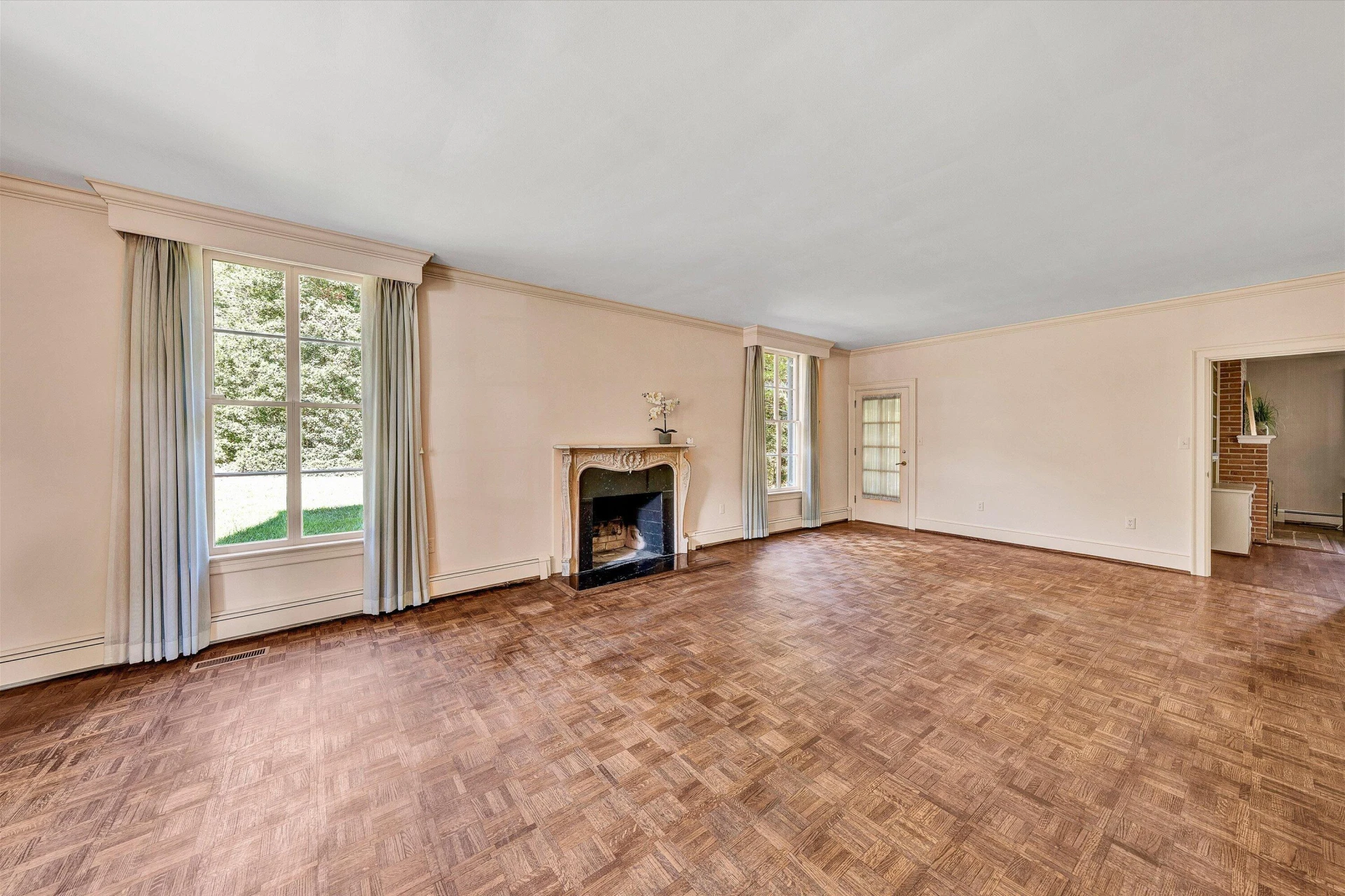 630 Dogwood DR - Photo 10