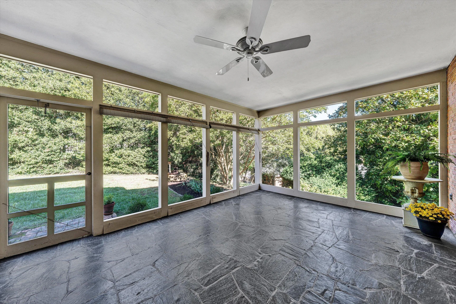 630 Dogwood DR - Photo 26