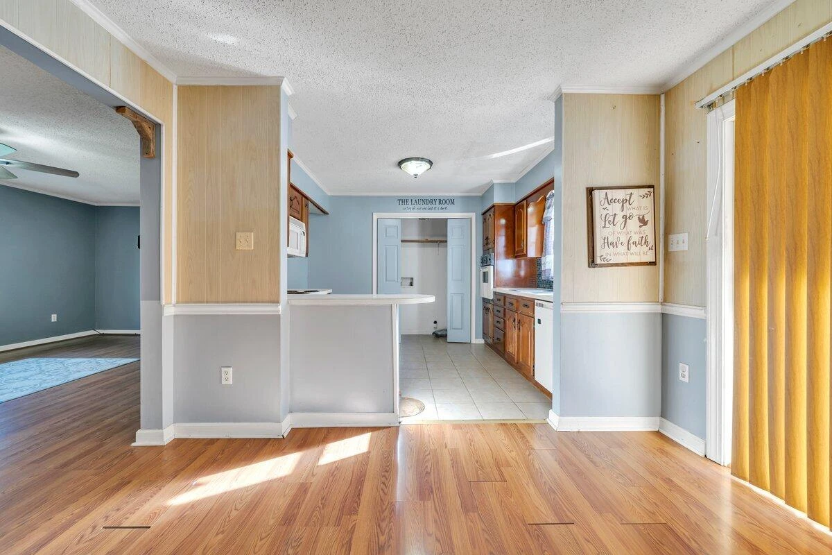 525 Lake Park DR - Photo 12