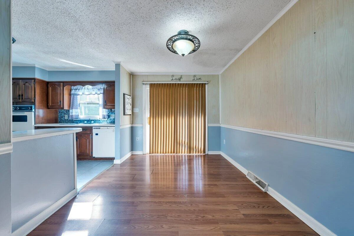 525 Lake Park DR - Photo 13