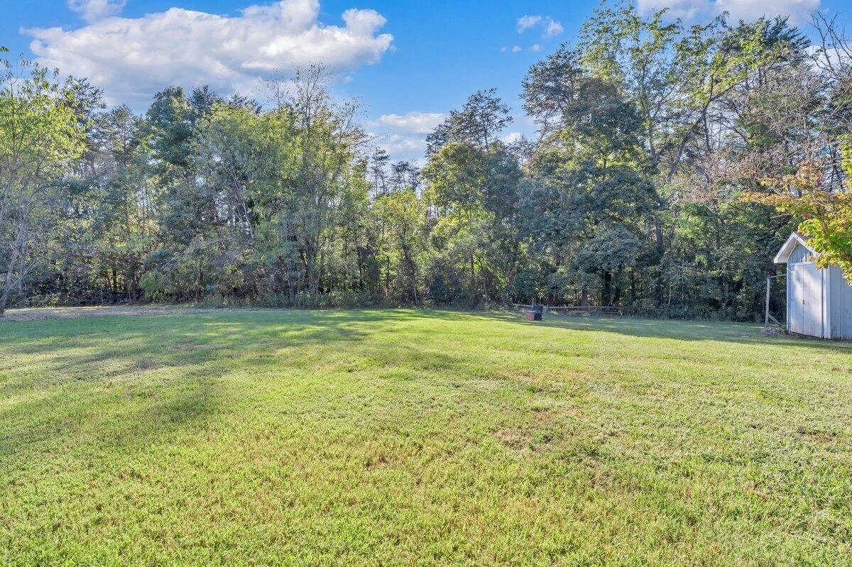 525 Lake Park DR - Photo 36