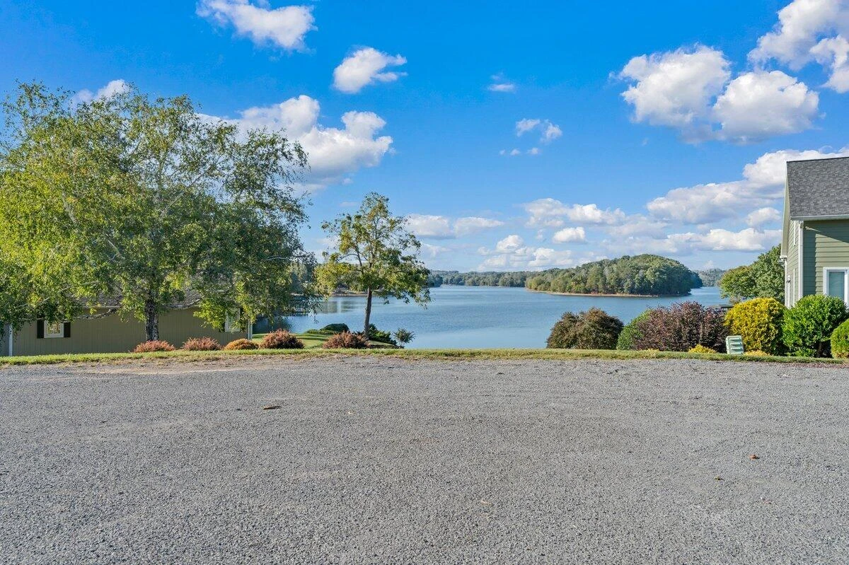 525 Lake Park DR - Photo 37