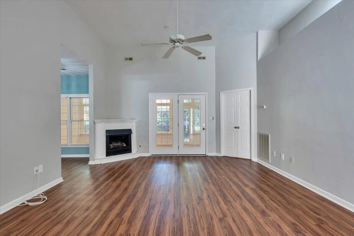 505 Deer Ridge LN - Photo 5