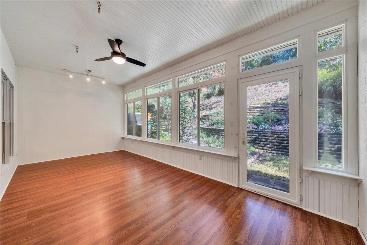 505 Deer Ridge LN - Photo 9