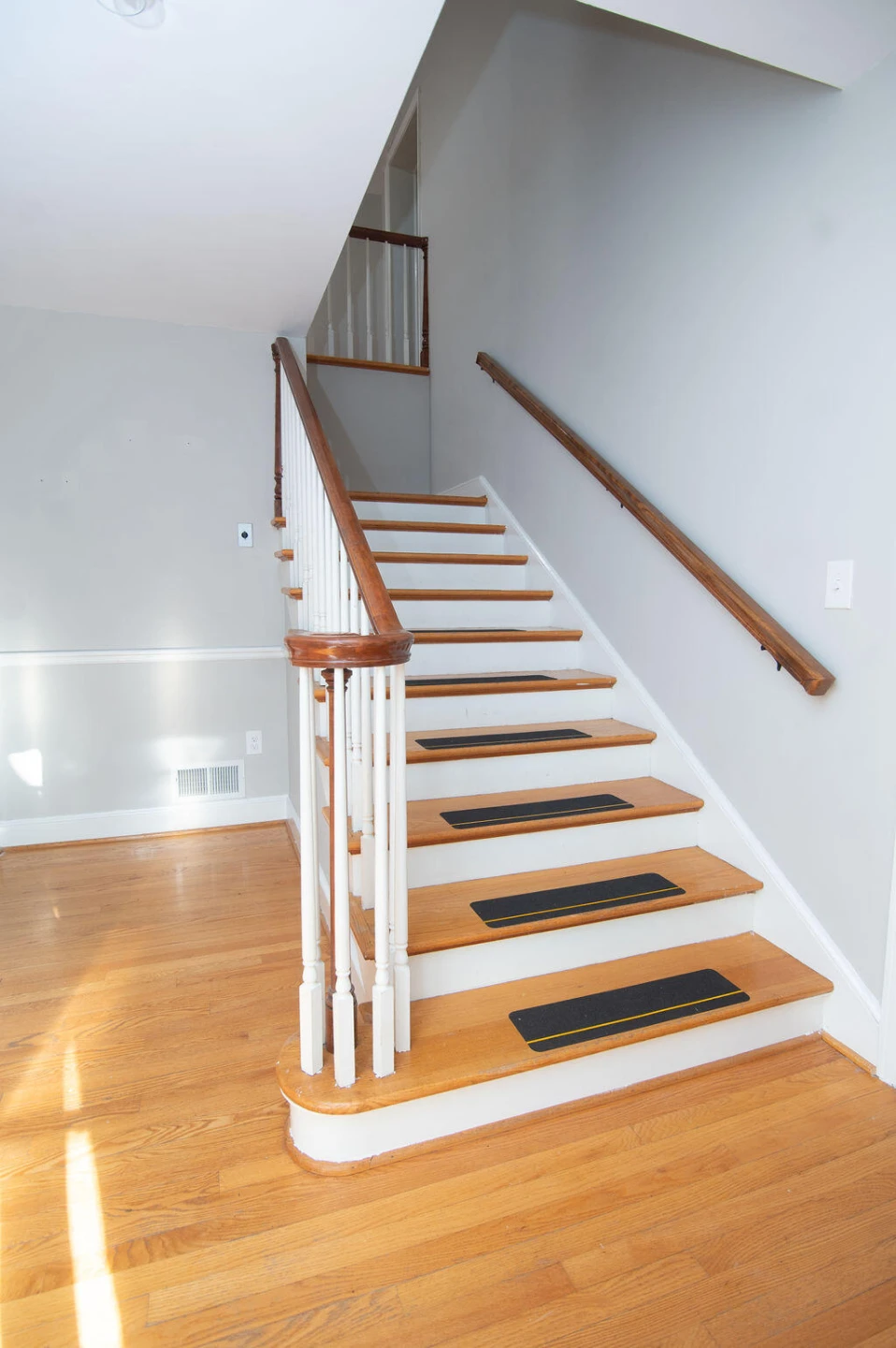 1612 Red Oak LN SW - Photo 28