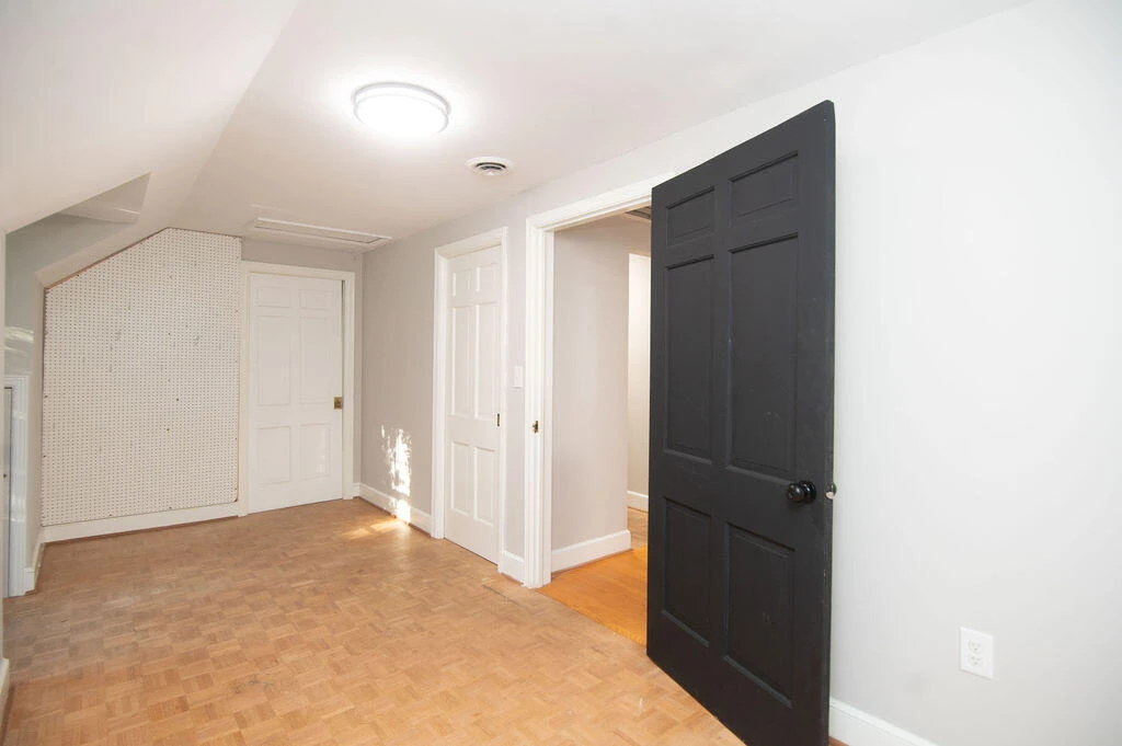 1612 Red Oak LN SW - Photo 30