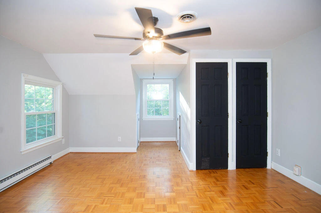 1612 Red Oak LN SW - Photo 32