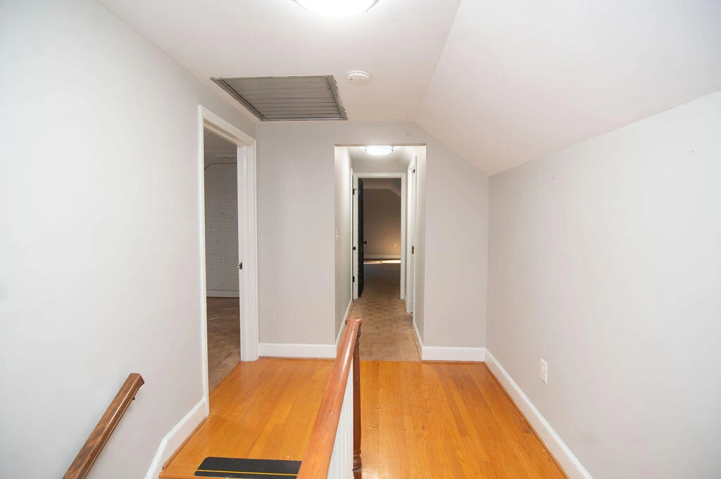 1612 Red Oak LN SW - Photo 33