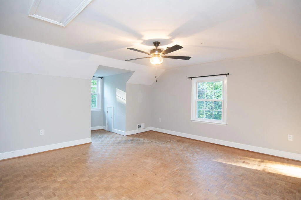 1612 Red Oak LN SW - Photo 37