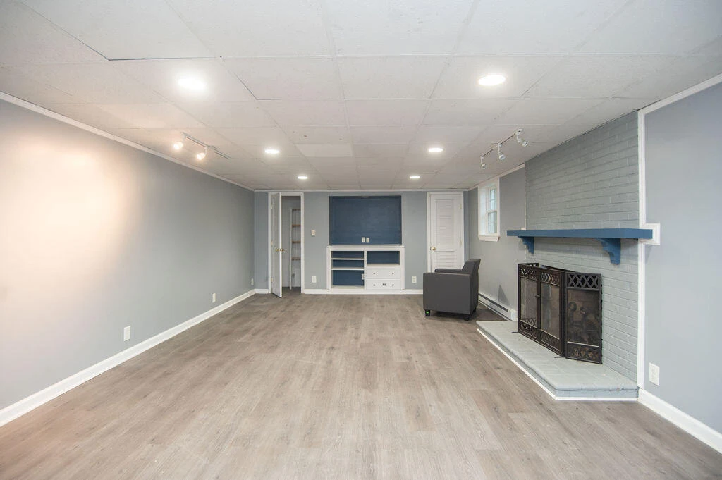 1612 Red Oak LN SW - Photo 42