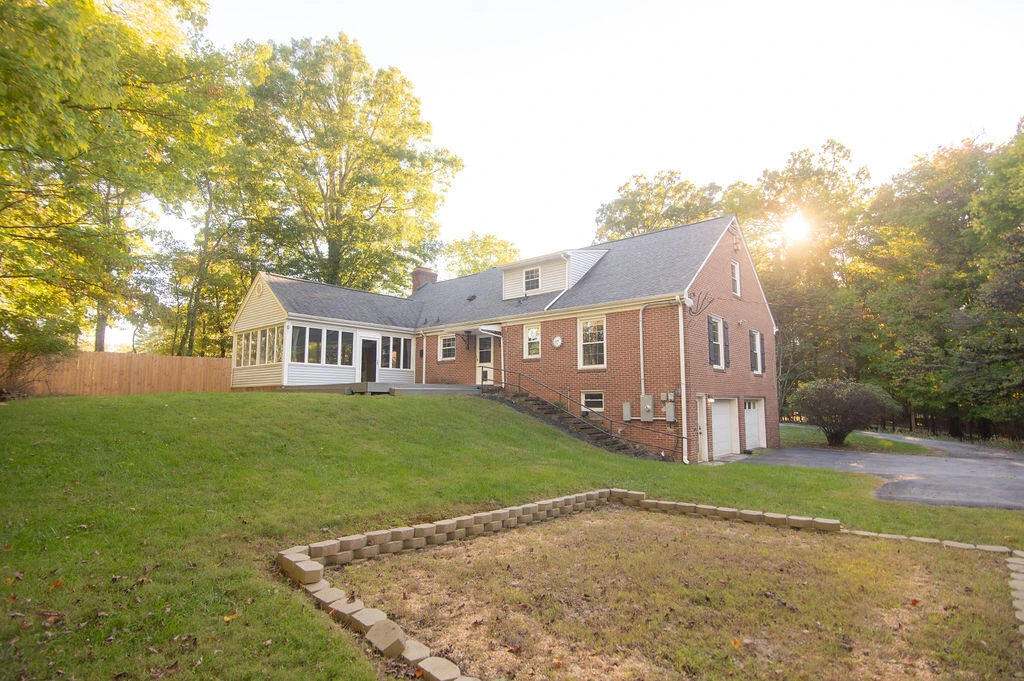 1612 Red Oak LN SW - Photo 51
