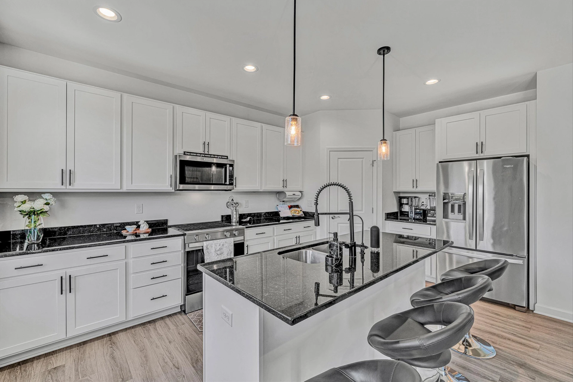 240 Georgia CT NE - Photo 13