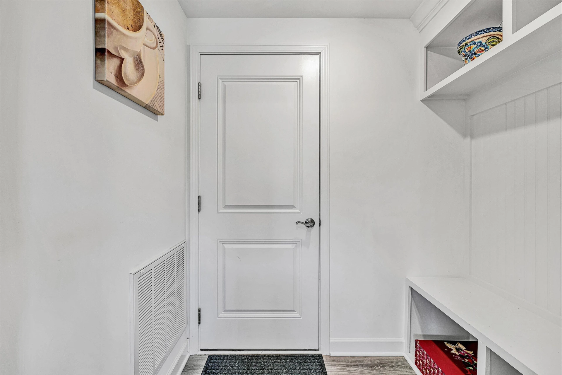 240 Georgia CT NE - Photo 17