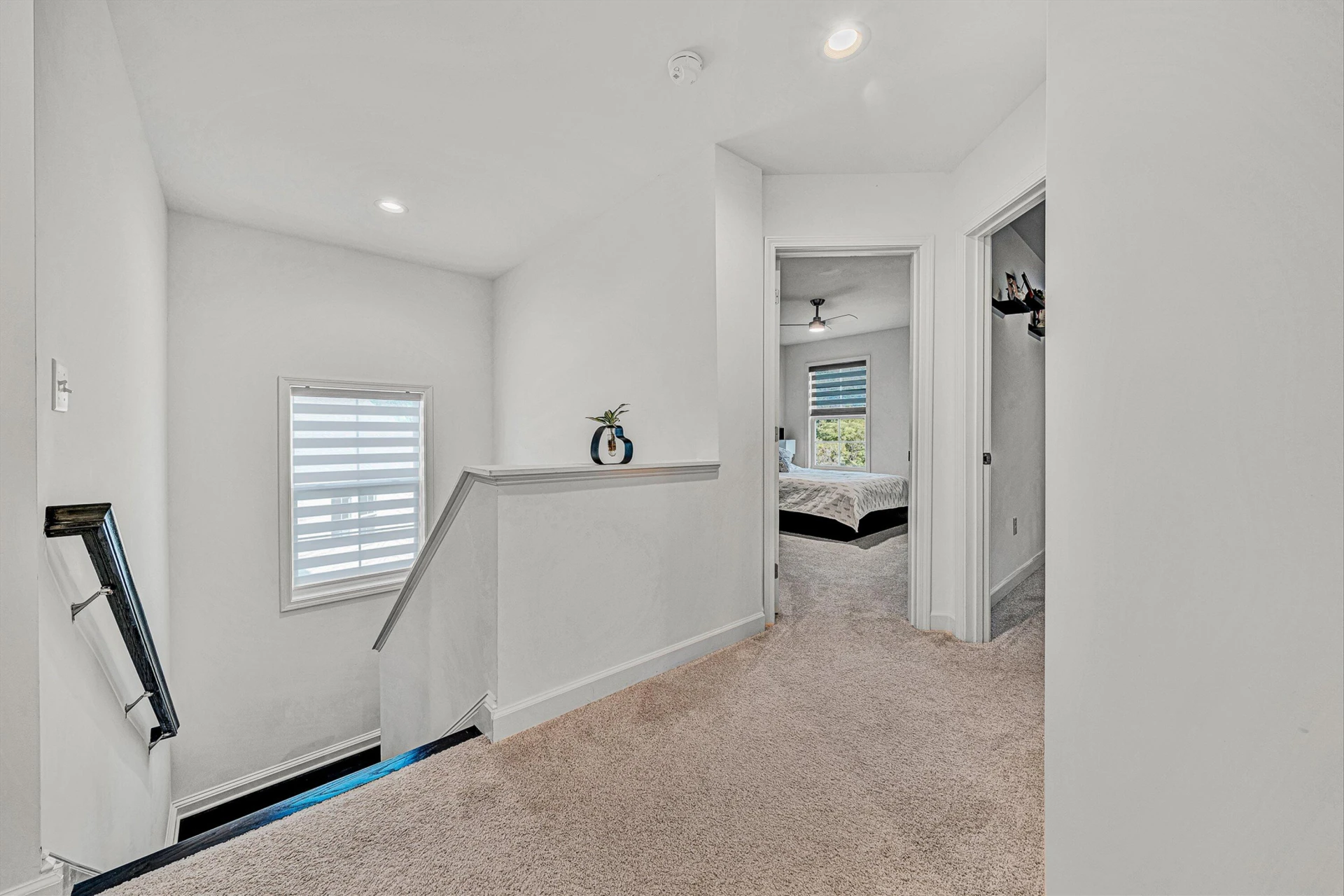 240 Georgia CT NE - Photo 20