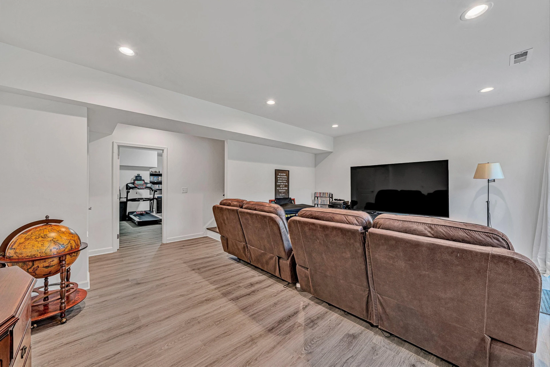 240 Georgia CT NE - Photo 37