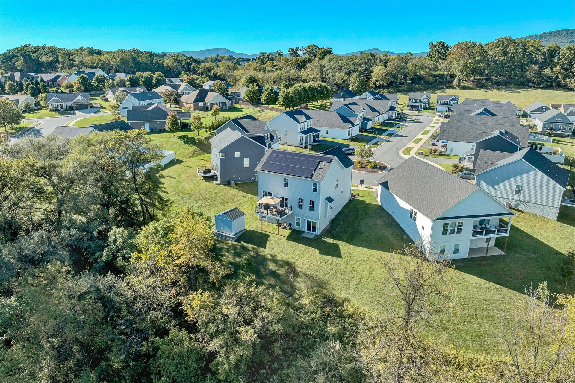 240 Georgia CT NE - Photo 54