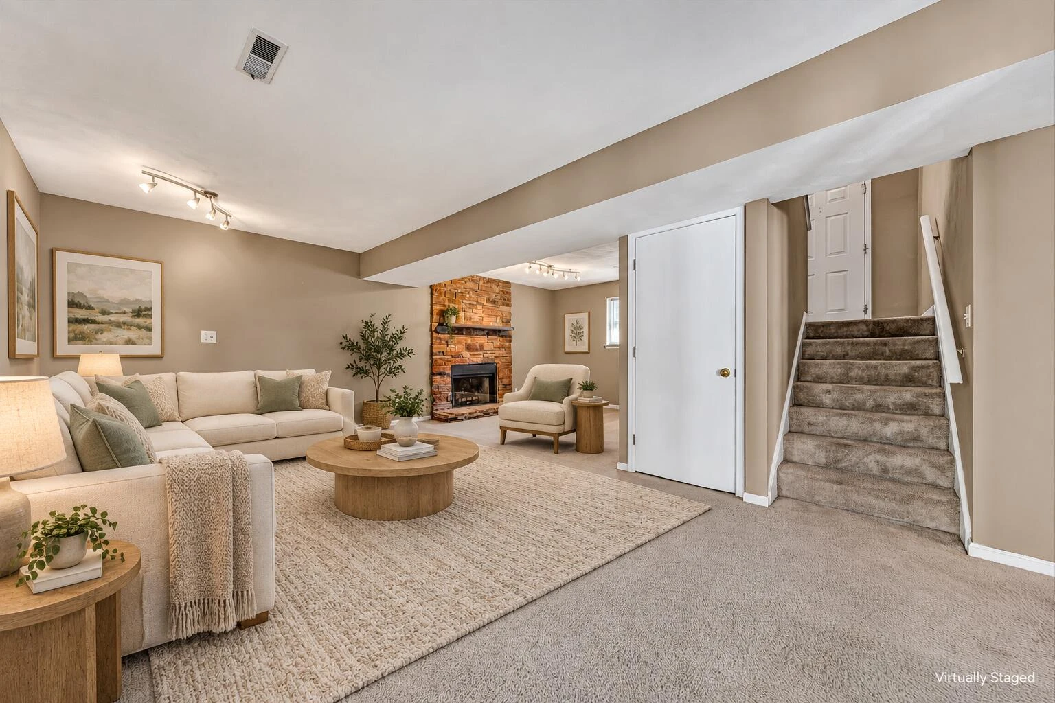 3553 Berryhill DR - Photo 28