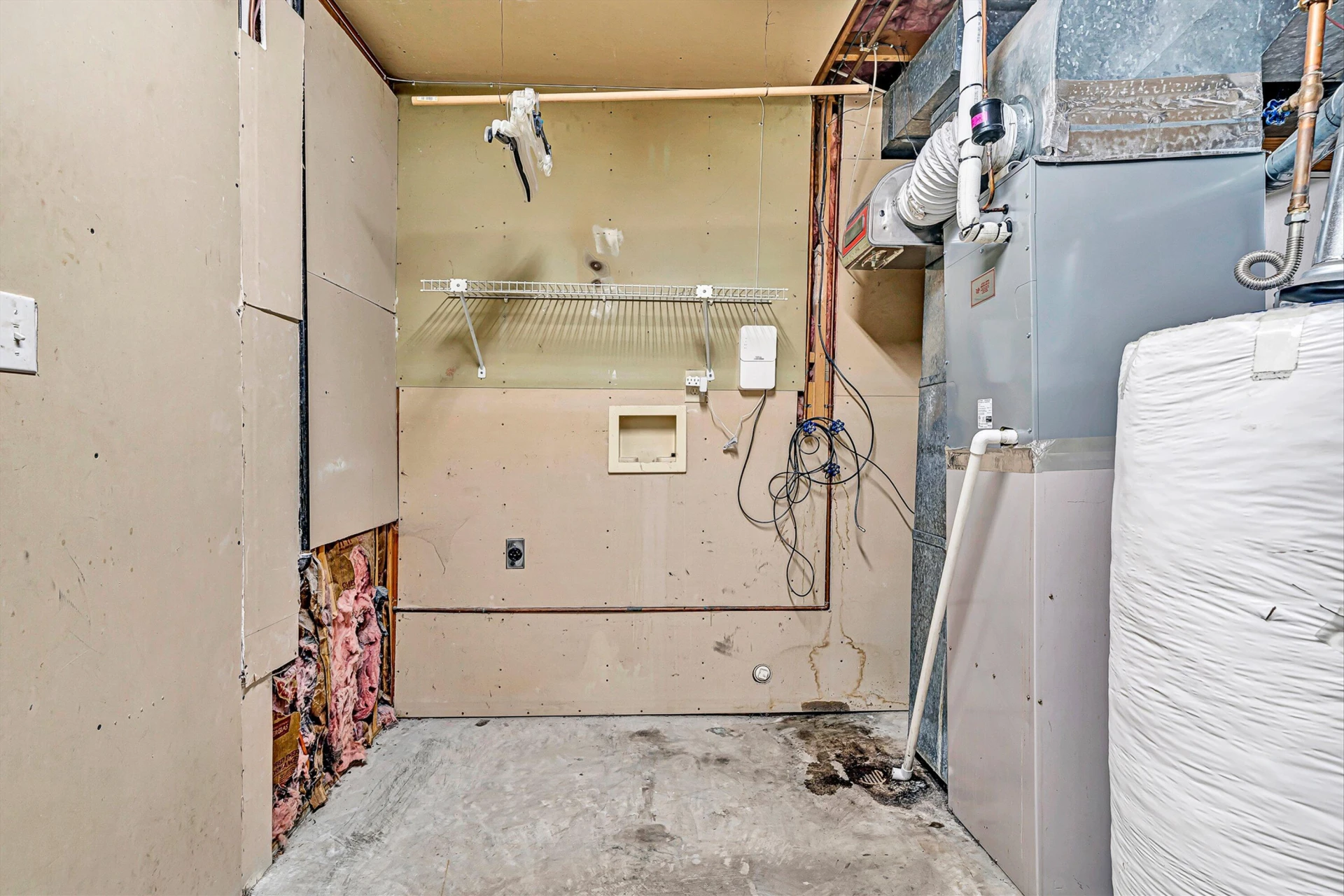 3553 Berryhill DR - Photo 40