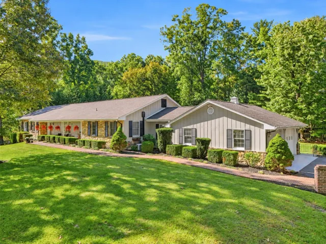 4840 Branch RD