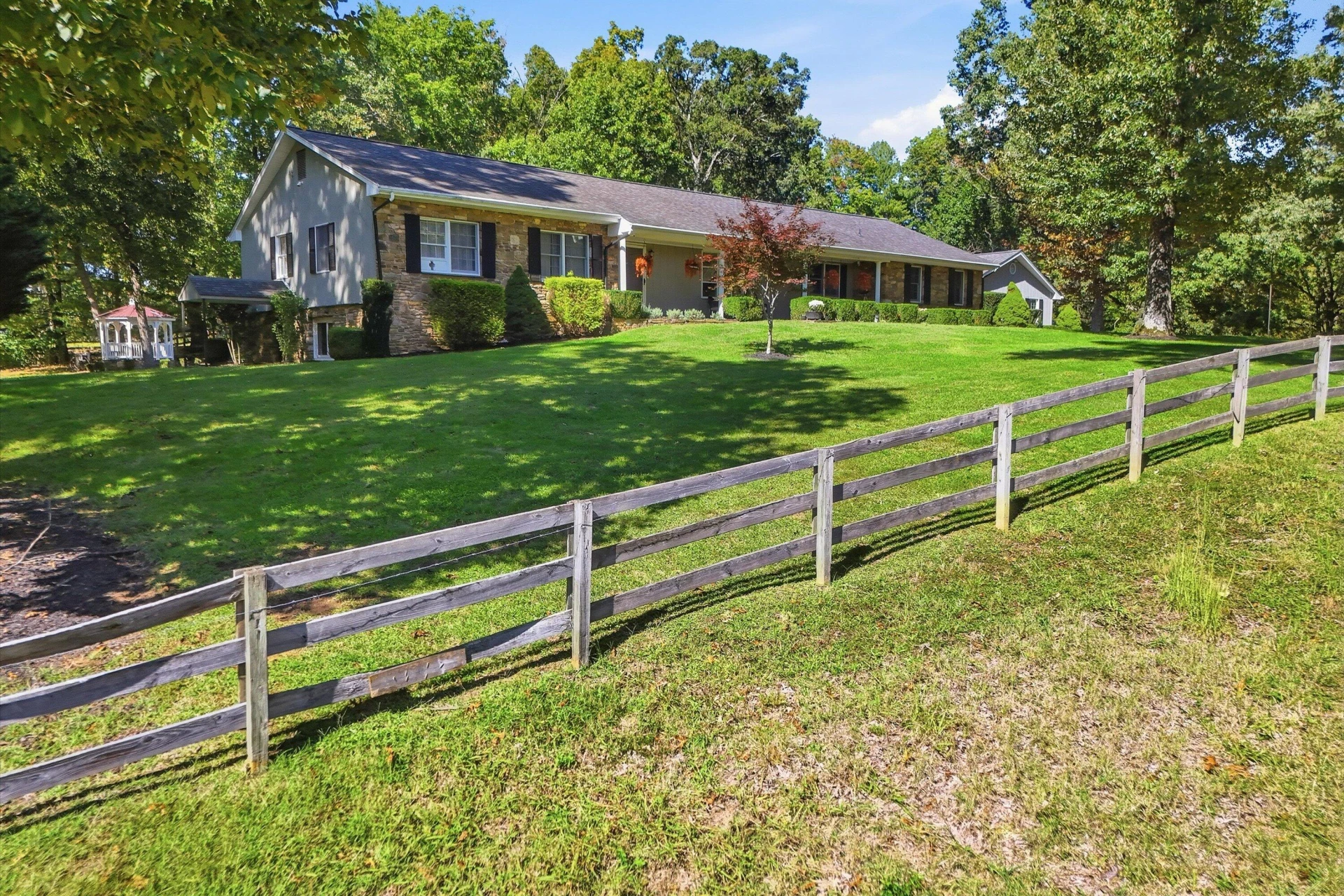 4840 Branch RD - Photo 2