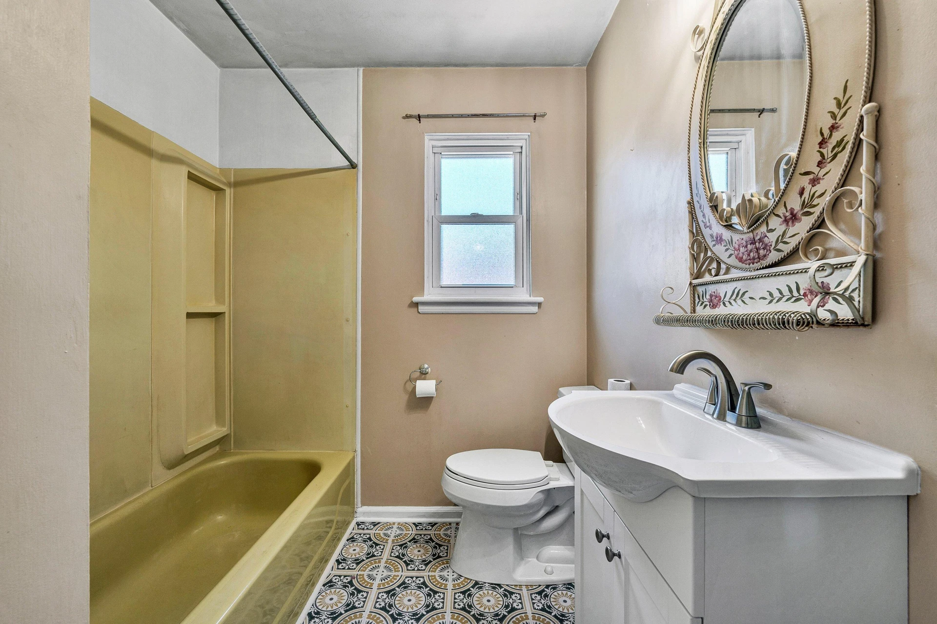1409 Lori DR - Photo 14