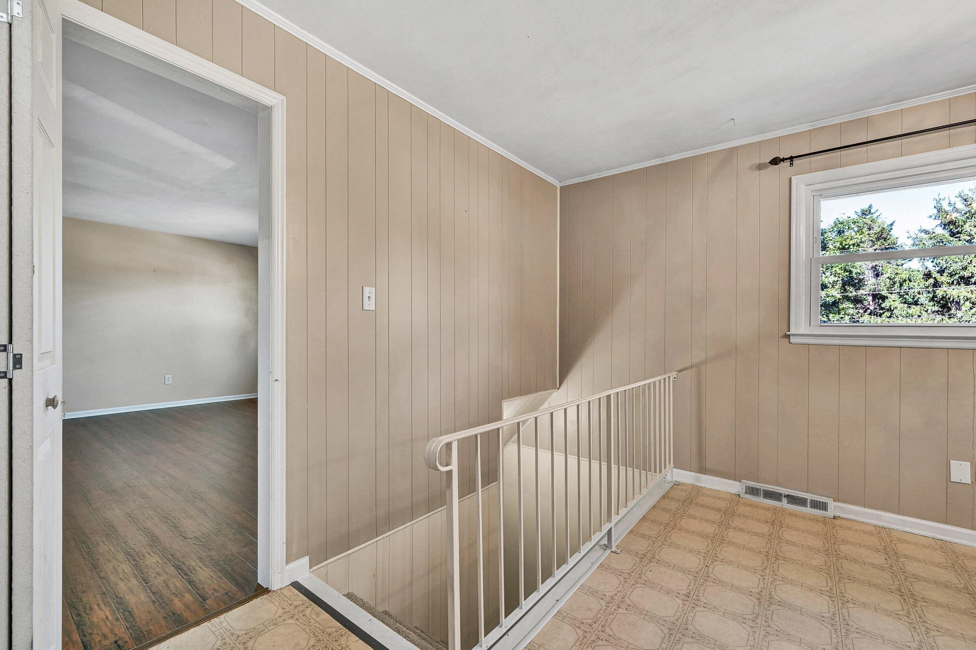1409 Lori DR - Photo 17