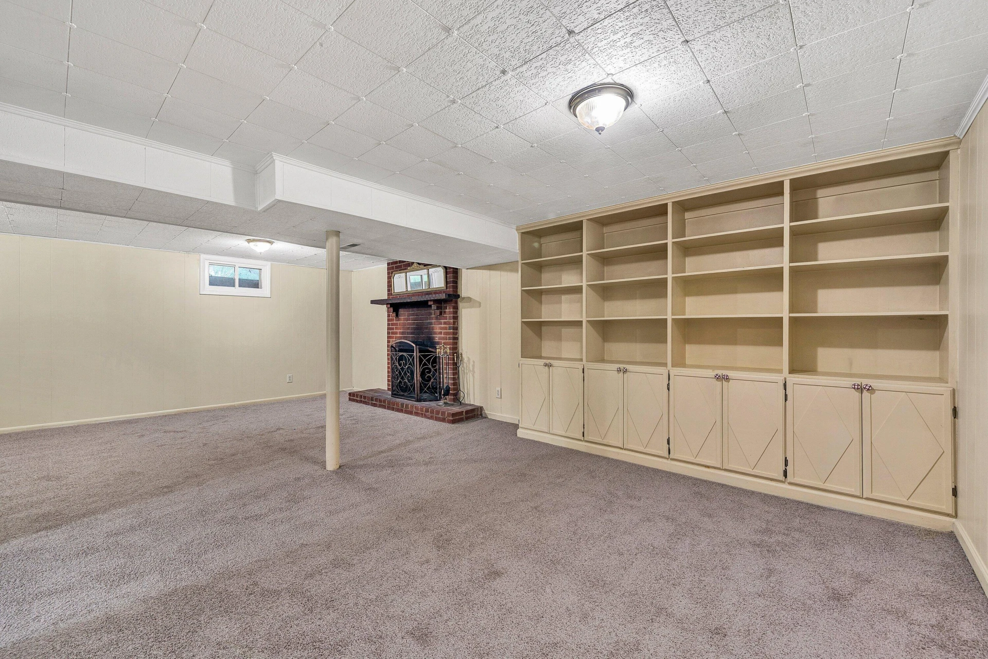 1409 Lori DR - Photo 19