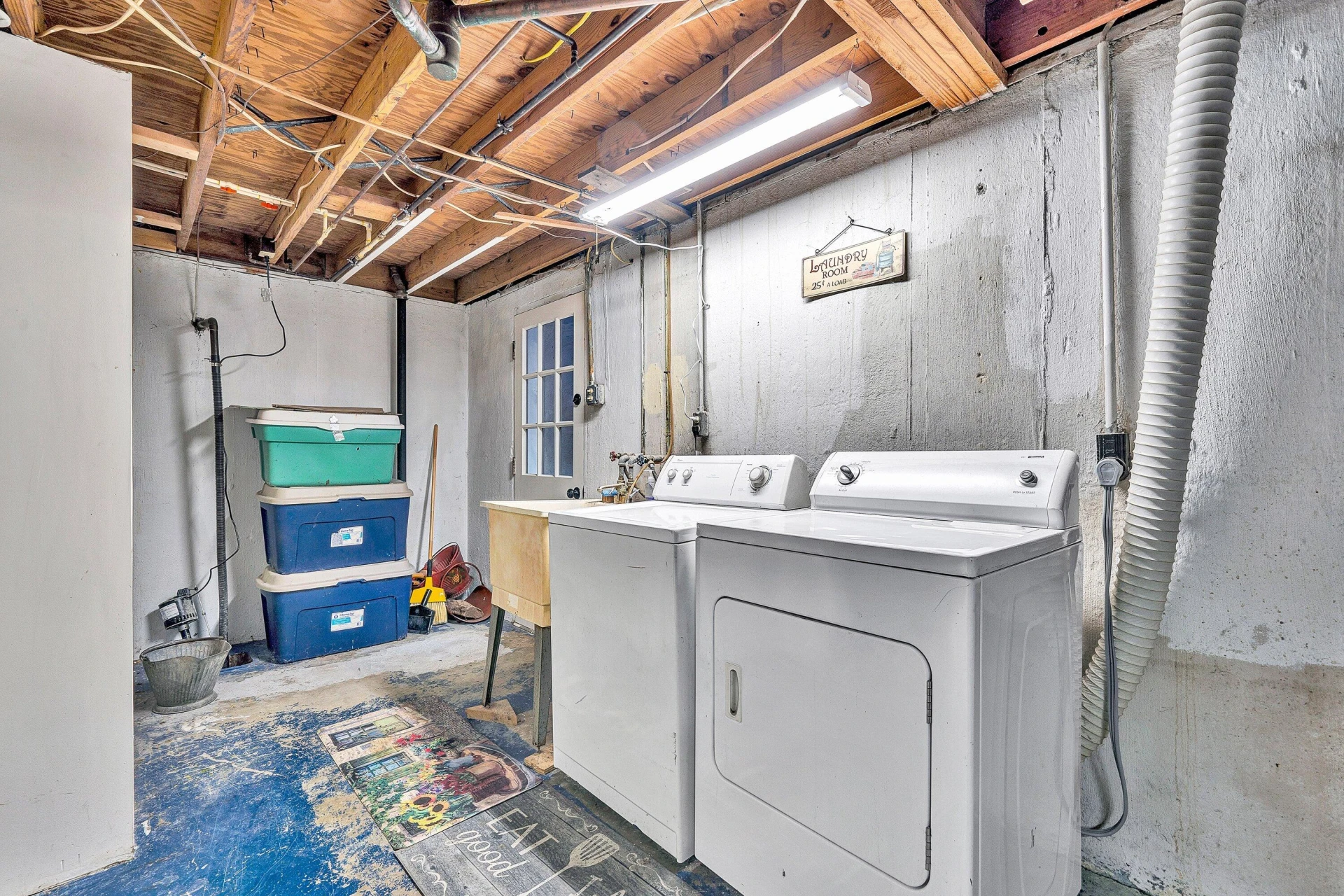 1409 Lori DR - Photo 24