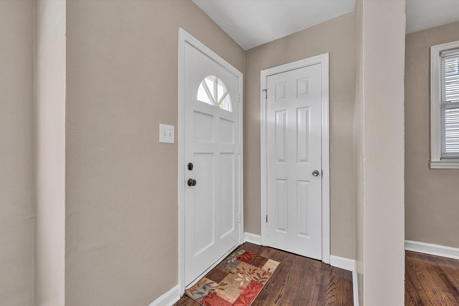 3310 Birchlawn AVE NW - Photo 6