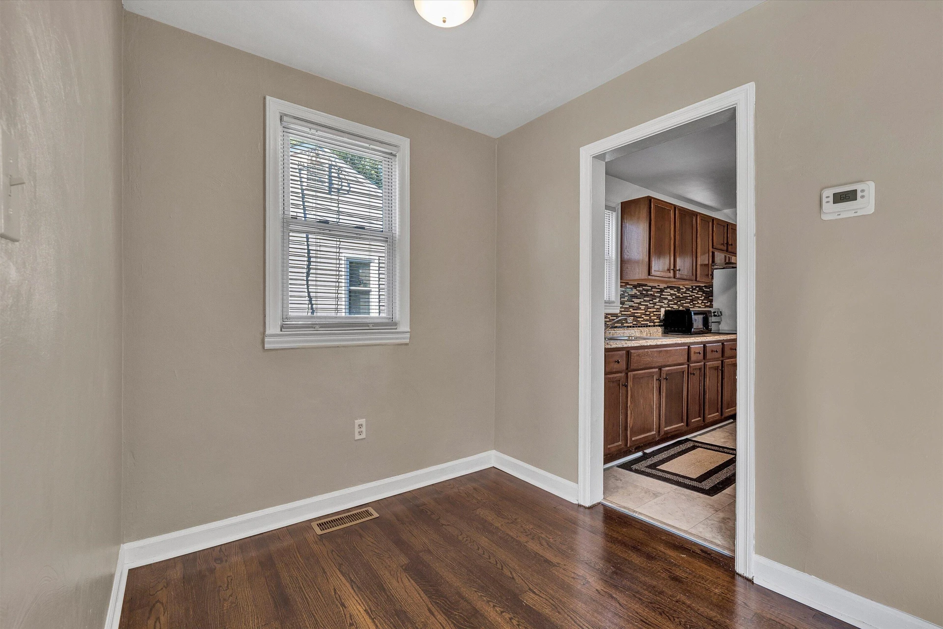 3310 Birchlawn AVE NW - Photo 9