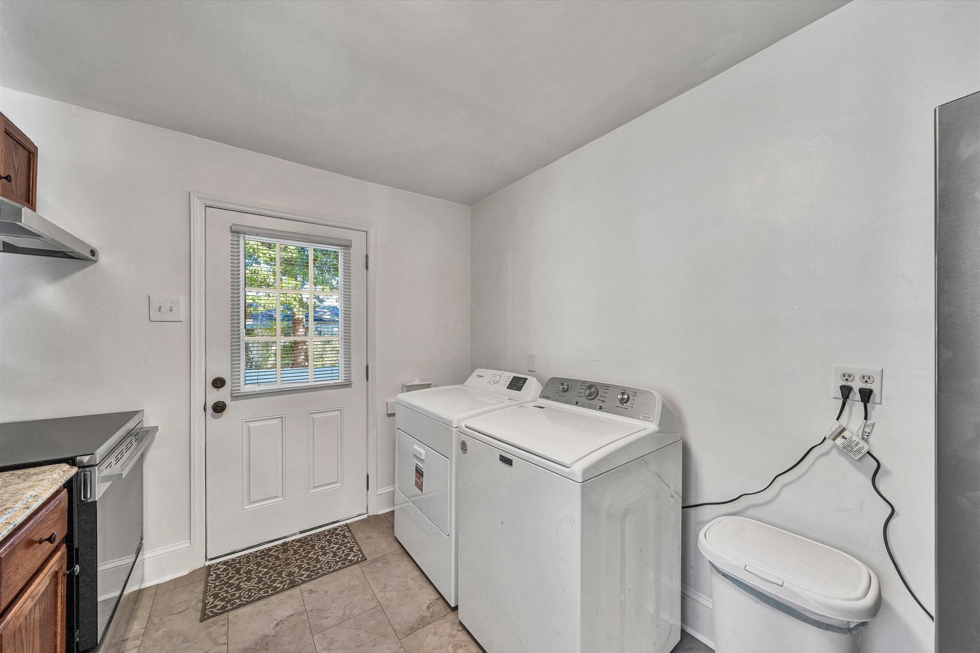 3310 Birchlawn AVE NW - Photo 12